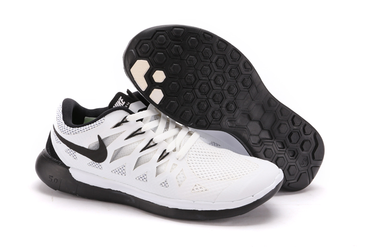 Nouveau Nike Free 5.0 Plus Les Hommes Blancs De Chaussures De Course Noir